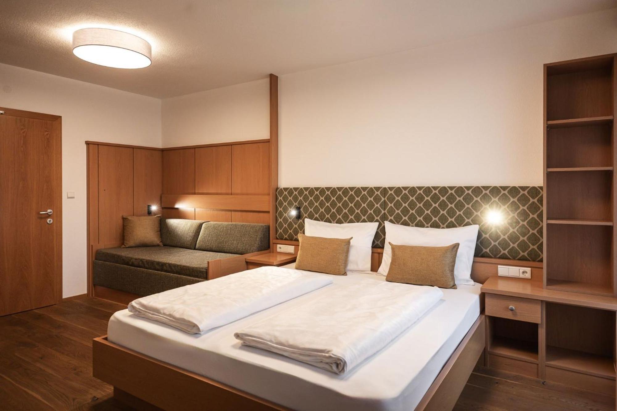 Wanderhotel Talblick San Giacomo  Exterior photo
