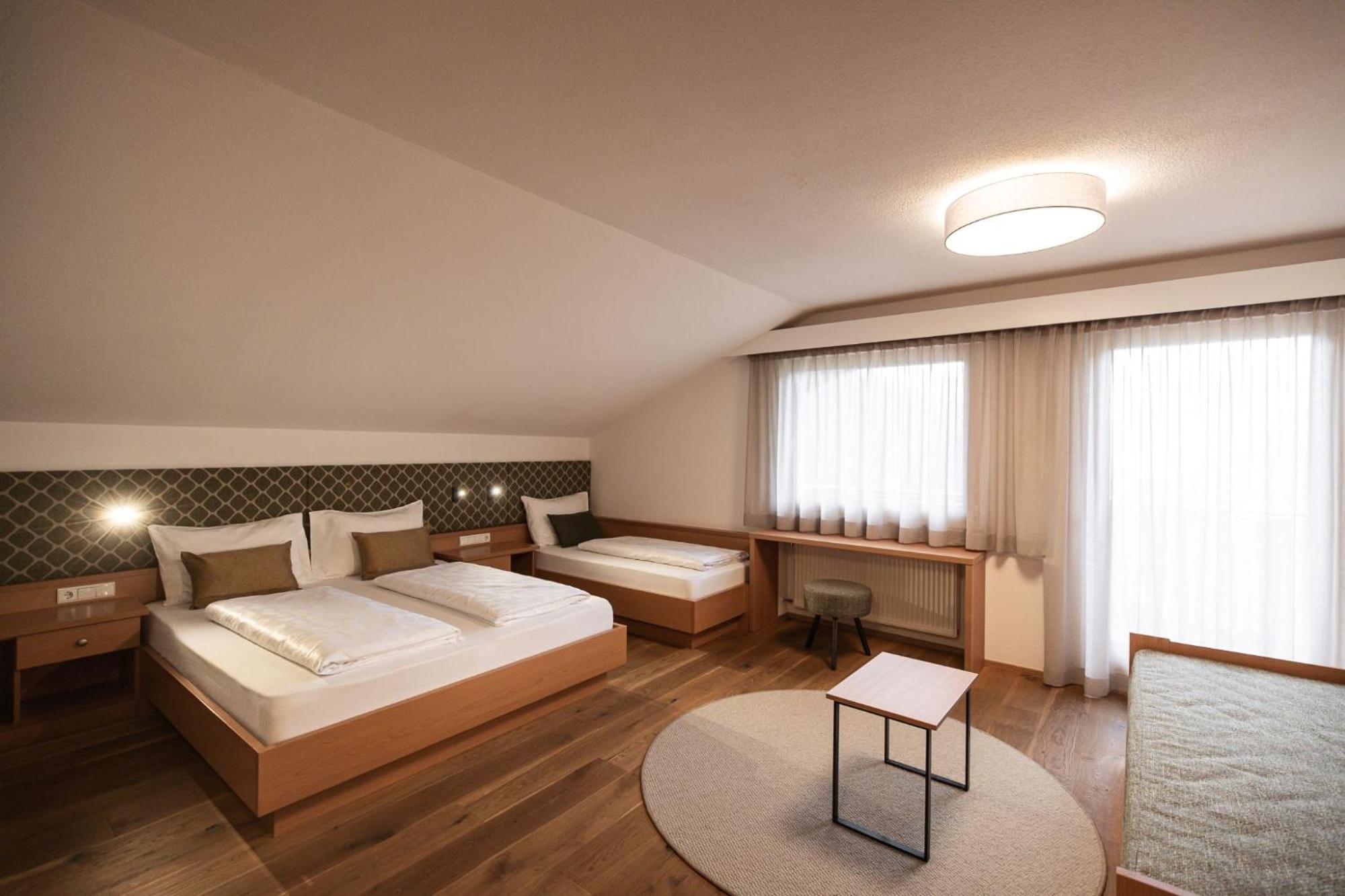 Wanderhotel Talblick San Giacomo  Exterior photo